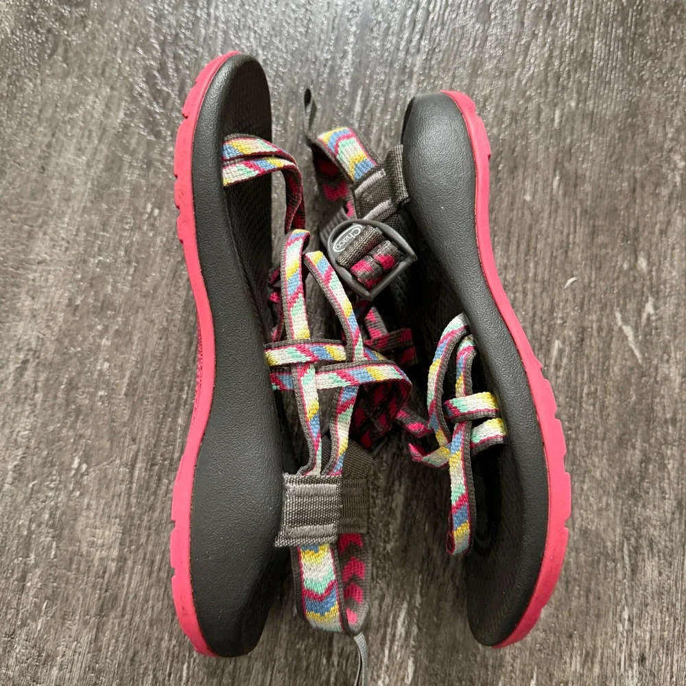 Chaco Sandals Kids Junior Multi Color Straps‎ Gray Pink Athletic Sport Size 3